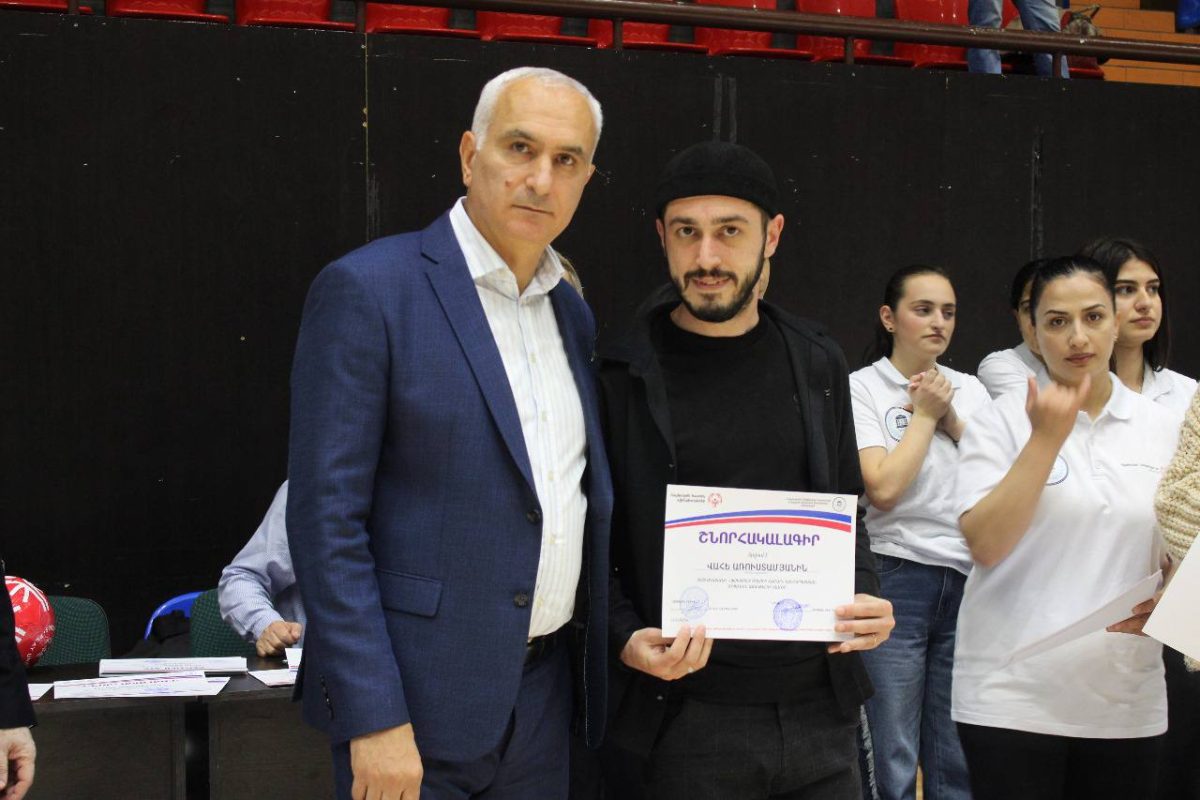 photo_2025-12-03_20-50-26