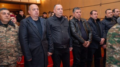 WEB «Տոնդ շնորհավոր, հայ զինվոր»․ Իջևանում նշեցին Հայոց բանակի օրըավSAIT (2)