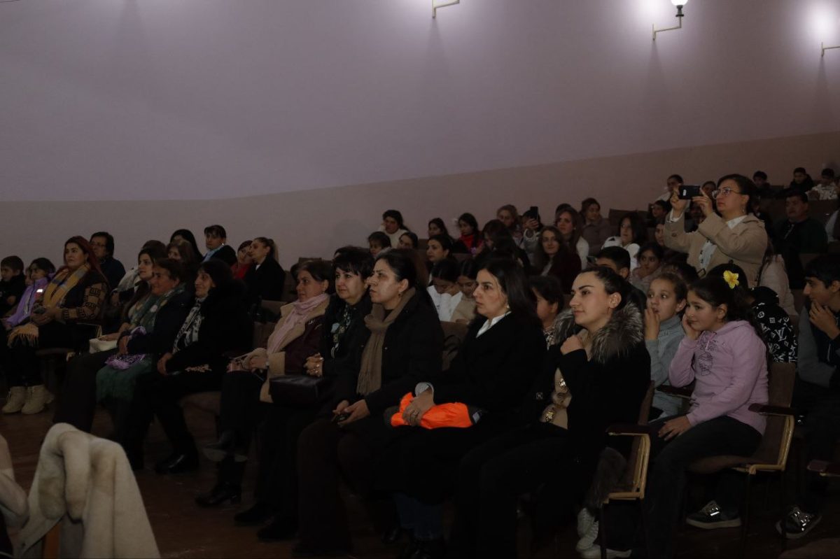 photo 2025-12-05 19-17-28